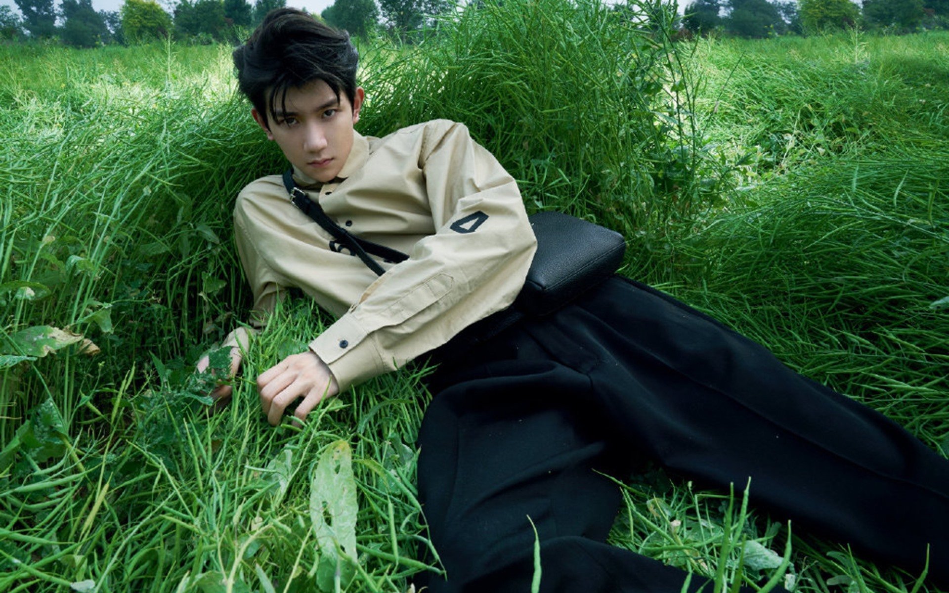 熊猫体育直播-青少年足球校际比赛精彩纷呈，培养新鲜血液，青少年校园足球联赛规程